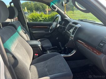 Toyota Land Cruiser 120 3.0 D4-D 127 kW - 7