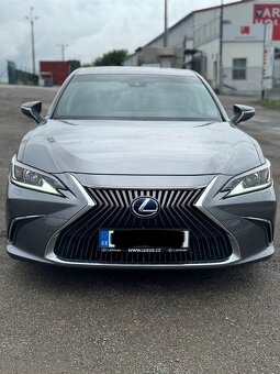 Lexus ES300h - 7