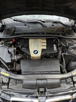 BMW E92 320D - 7