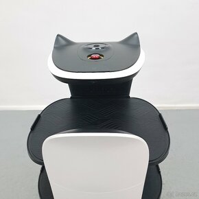 BellaBot - Samostatný obsluhující robot a číšník - 7