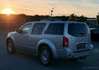 Nissan Pathfinder 2.5 dCi LE 140kw - 7