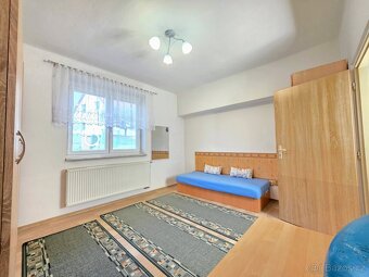 prosluněný zděný dům 4+1 s garáží a zahradou 600m2 - 7