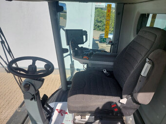 Sklízecí mlátička Massey Ferguson - MF 7370 Beta - 7