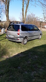 Prodám Peugeot 807 - 7