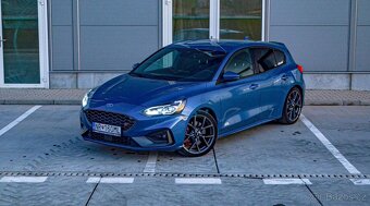Ford Focus ST 2.3 - 7