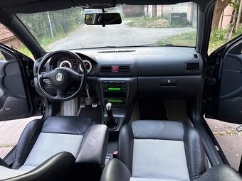 Škoda Octavia 1.8 T RS - 7