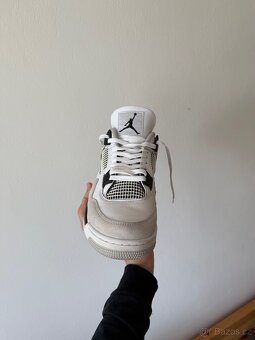Jordan 4 Military Black 47,5 - 7