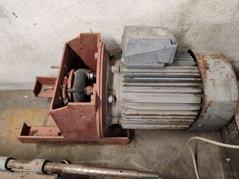 Štípačka za traktor - 7