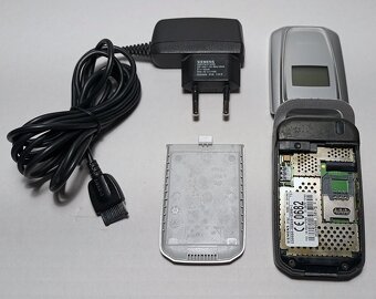 Siemens CF62, mobilní telefon - 7