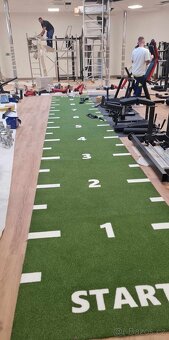 Sprint track - umělá tráva, dráha pro saně - prowler sled - 7