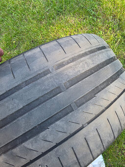 Continenal contisport 235/40 R18 na dojetí - 7
