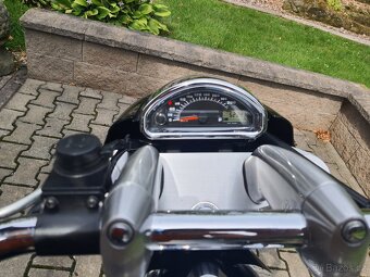 Suzuki Intruder M 1500 - SUPER VÝBAVA + NOVÁ SADA PNEU 163.0 - 7
