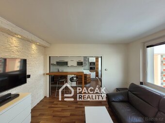 Pronájem zrekonstruovaného bytu 2+kk v Olomouci, ul. Nedvědo - 7