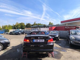 BMW 118i E88 2.0i 105kW Cabrio,ALU 18",TempKůže,TOP - 7