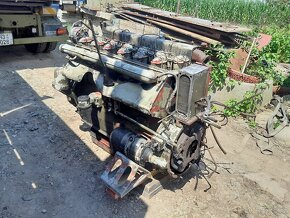 Praga V3S  motor M2 - 7