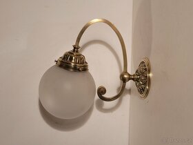 secesní mosazná lampa, lampička, bílé nebo matové stínidlo - 7