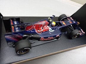 F1 TORO ROSSO STR4 2009 SEBASTIAN BUEMI MINICHAMPS 1:18 - 7