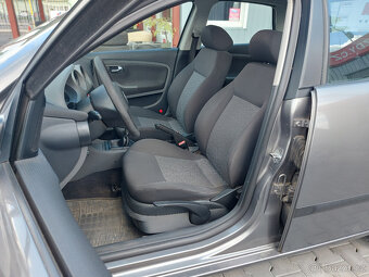 Seat Cordoba 1,9 TDI Signo/ČR/KLIMA/TAŽNÉ ZAŘ/ - 7