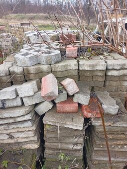 Prodám zámkovou dlažbu - 7