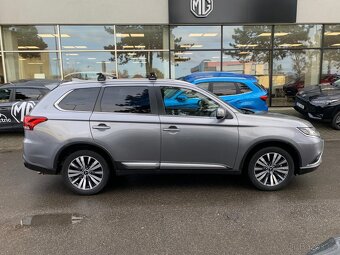 Mitsubishi Outlander 2,0 MIVEC Intense+ CVT 4WD - 7