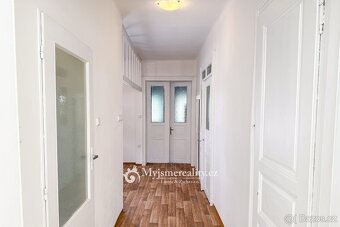 Prodej rodinného domu 4+1, zahrada, 300 m2 - Znojmo, Horní Č - 7
