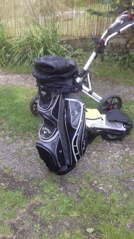 Golfový bag, vozík na bag a doplňky. - 7