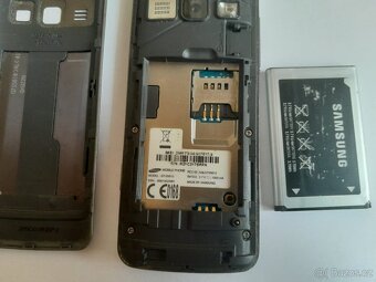 Samsung GT-S5610 (2) - 7