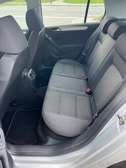 VW GOLF VI 1.6 TDI VYHŘÍVANÉ SEDAČKY - 7