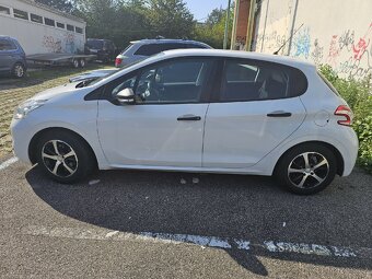 Peugeot 208 - 1,0i - (2014)...na splátky VŠEM - 7
