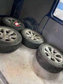 Prodám VW Transporter T5 +šoupačky a zadní sklopky - 7