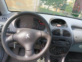 Peugeot 206 1.4i - 7