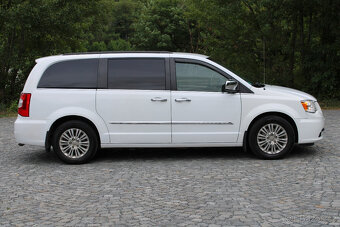 Chrysler Town & Country 3.6L V6 / LPG / 7MÍST / 211kW - 7