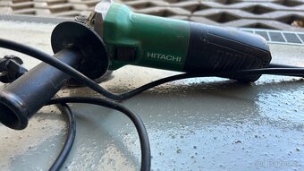 Set úhlových brusek Hitachi G13SN2 + G23SW2 - 7