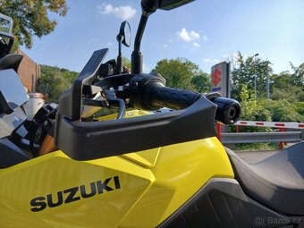 Suzuki V-Strom 800 DE nový - 7