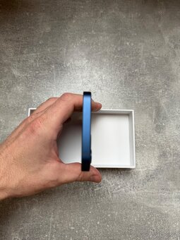 Apple iPhone 12 64GB - 7