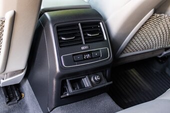 Audi A4 Avant 3.0 TDI 160kW quattro S tronic / TOP STAV / - 7