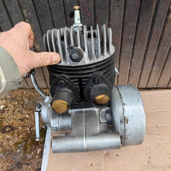 ČZ 175 předvalecna přírubák - 7