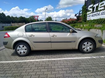 Renault megane II 1,5dci - 7