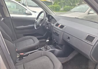 Fabia combi, najeto 74500 - 7