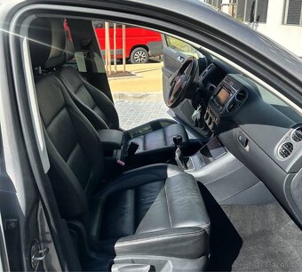 Volkswagen Tiguan 2008 2.0 TDI 4x4 - 7