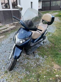 Piaggio Beverly 250ie - 7
