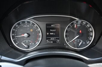 Škoda Octavia 2.0TDI 103KW Family 11/2012 - 7