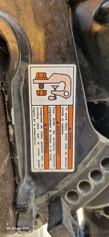 Prodám motorový člun 5hp. - 7