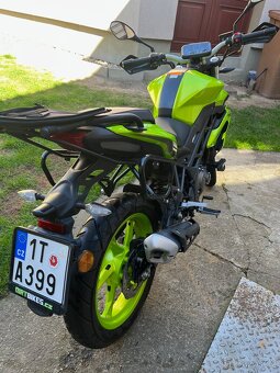 Benelli 125 BN - 7