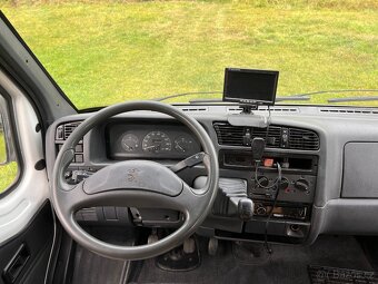Obytné auto Peugeot Boxer 2.5tdi 79kw Pössl - 7