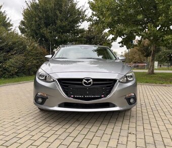 MAZDA 3 2.0 88 KW - JEN 52 000 KM - BENZÍN - 7