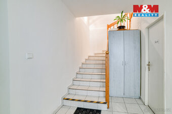 Pronájem obchodu 31m2 Mariánské Lázně, ulice Hlavní třída - 7