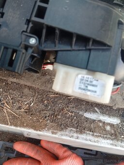 RENAULT TRAFIC 3, OPEL VIVARO B PÁČKY POD VOLANT S ESP - 7