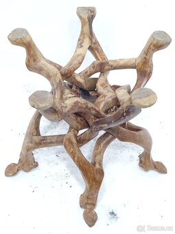 Vyřezávaný stojan na květináč - retro - 7