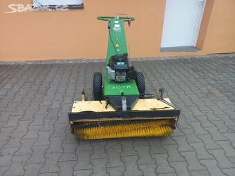 Motorový zametač - 7